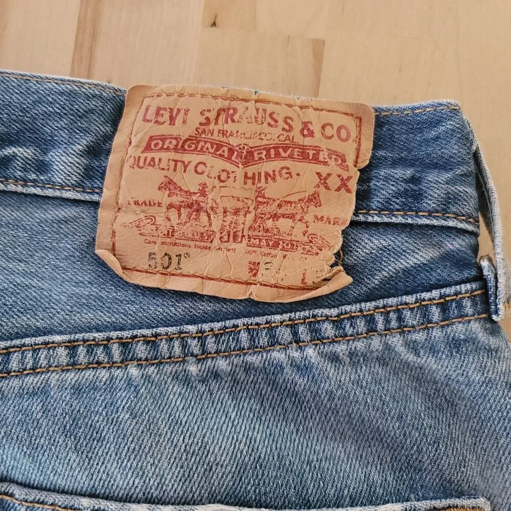 Mens Levis 501XX Button Fly Jeans 34x32 Light Wash Straight Leg Cotton H Vtg